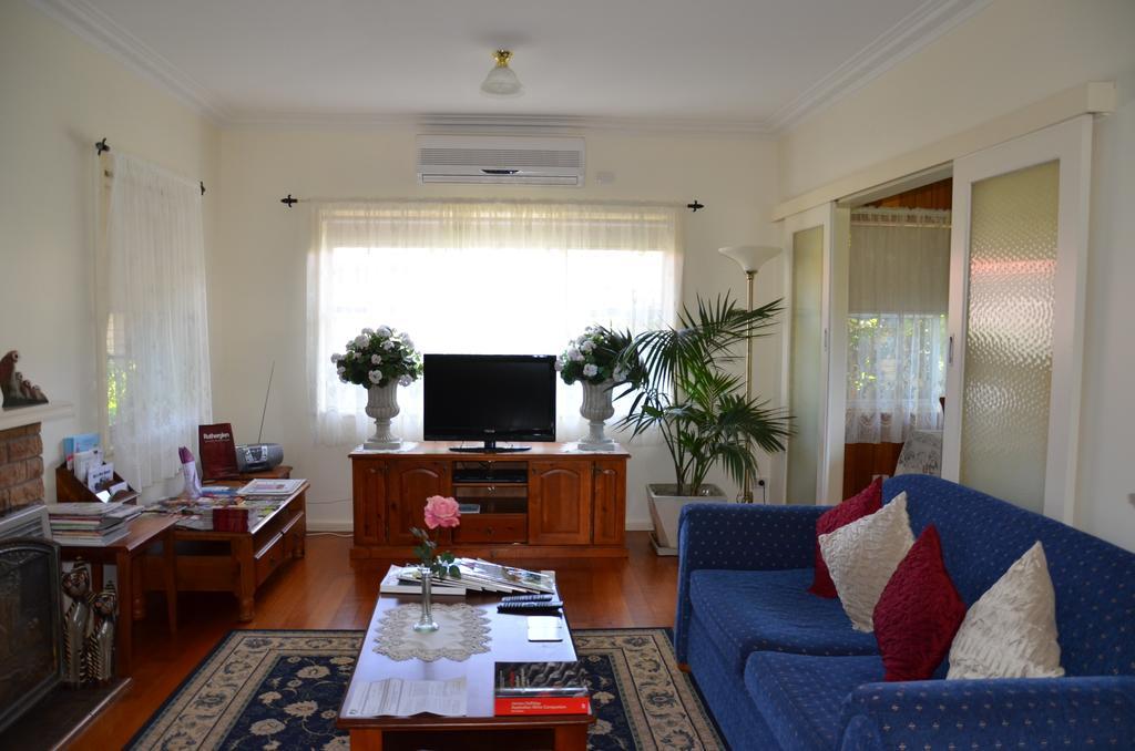 Admurraya House Bed & Breakfast Rutherglen Room photo